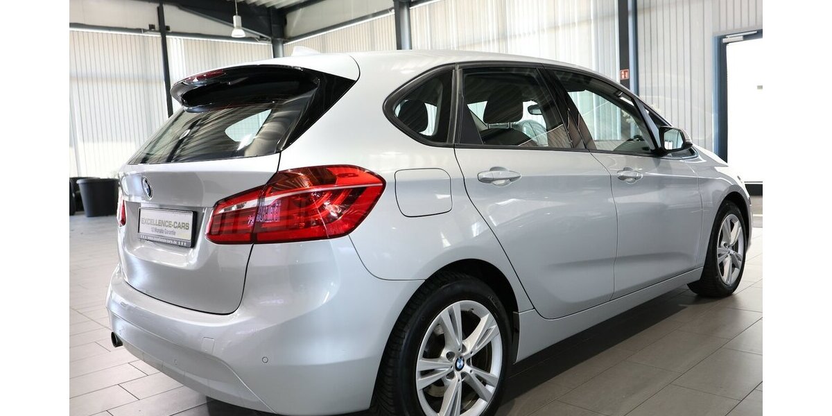 BMW 218 Active Tourer d Advantage LED / NAVI+ / AHK 119.000 km 12.992 &euro; Hamm 59077