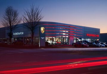 Porsche Cayenne 33.400 km 165.499 &euro; Soest 59494