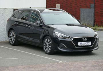 Hyundai i30 71.072 km 16.380 &euro; Selm-Bork 59379