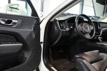 Volvo XC60 D4 MOMENTUM PRO / PANORAMA, MATRIX-LED 130.000 km 26.555 &euro; Hamm 59077
