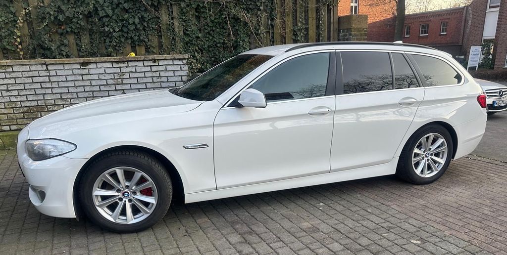 BMW 520 254.907 km 6.995 &euro; Ahlen 59229