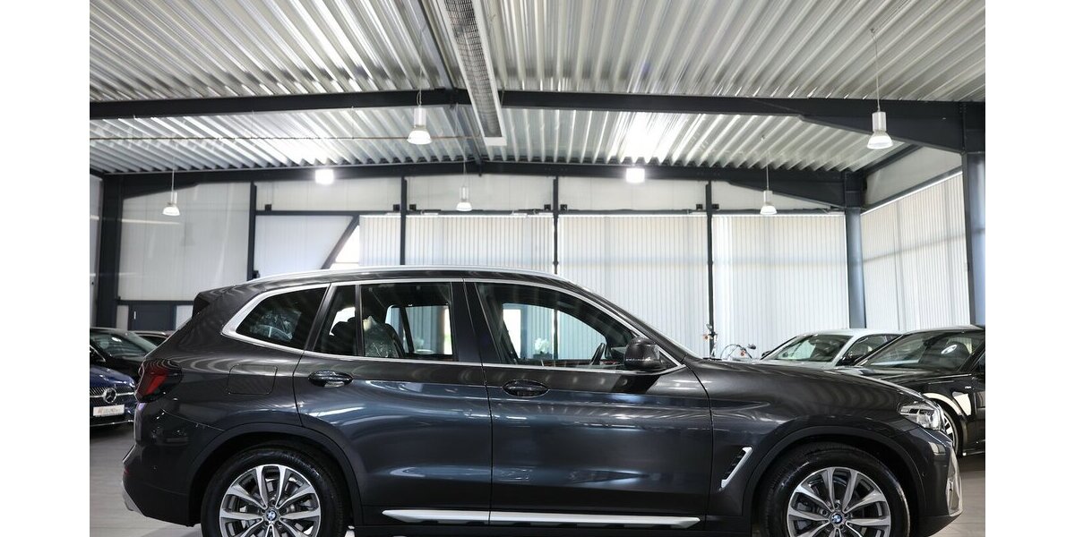 BMW X3 xDrive 20d SPORT VOLL-LEDER, LIVE-COCKPIT-PRO 74.000 km 37.444 &euro; Hamm 59077