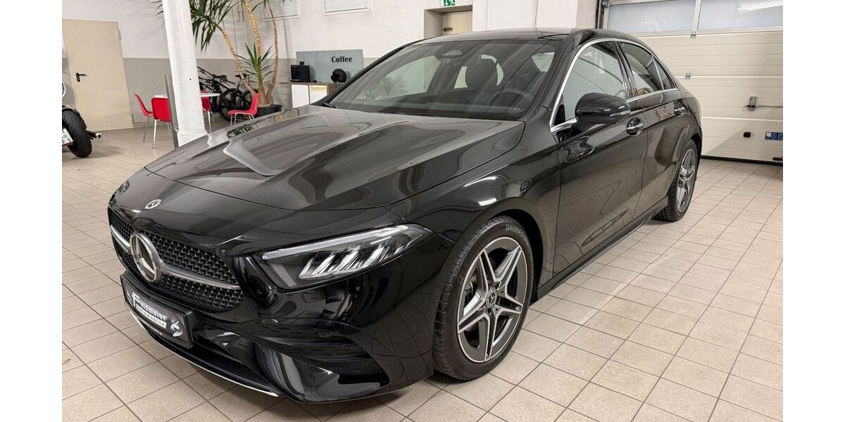 Mercedes-Benz A 180 8.200 km 32.300 &euro; Langenberg 33449