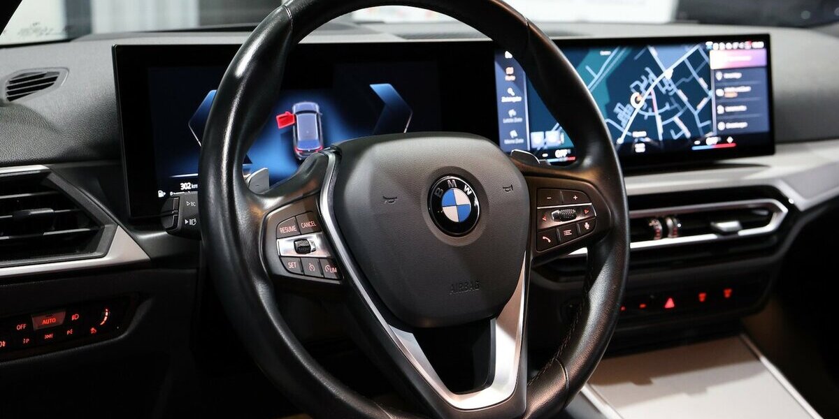 BMW 318d Touring SPORT GREY & RED LEDER,CURVED+HUD 73.000 km 27.555 &euro; Hamm 59077