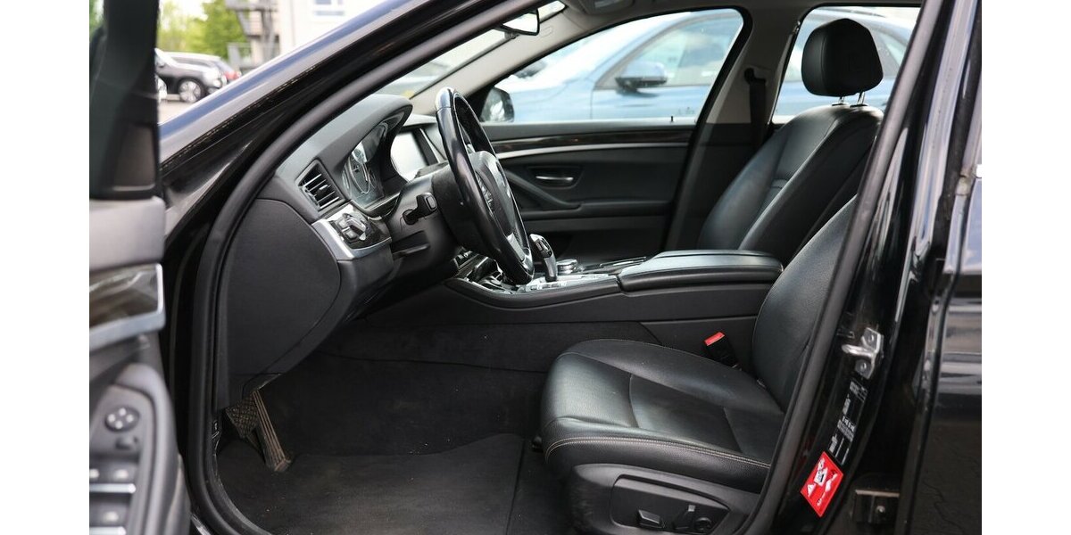 BMW 520d Touring BUSINESS LUXURY / LEDER, XENON 230.000 km 9.902 &euro; Hamm 59077