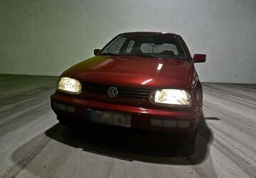 VW Golf 152.548 km 2.300 &euro; Ahlen 59229