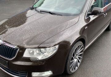Skoda Superb 201.000 km 6.990 &euro; Hamm 59065