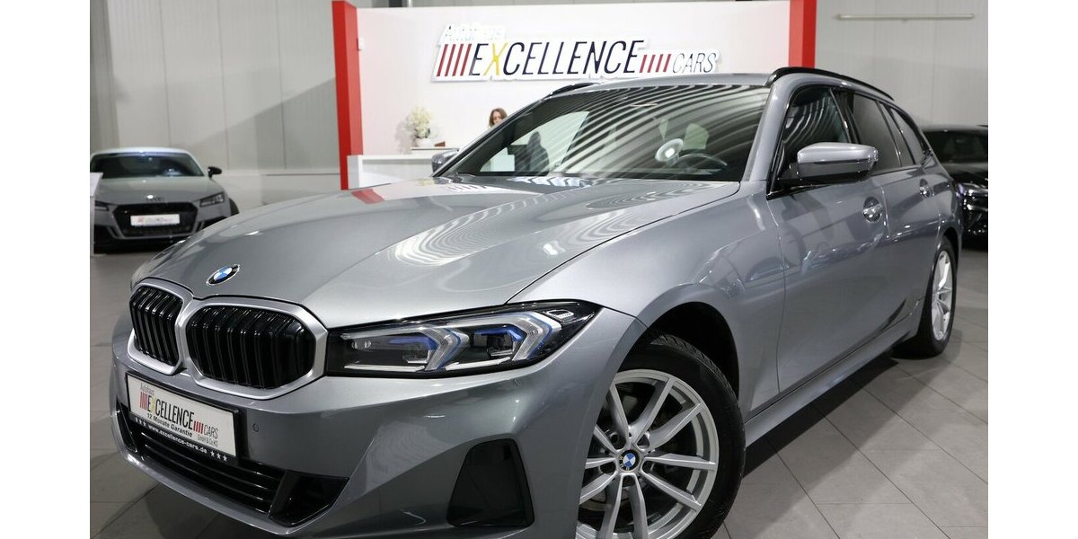 BMW 318d Touring SPORT GREY & RED LEDER,CURVED+HUD 73.000 km 27.555 &euro; Hamm 59077