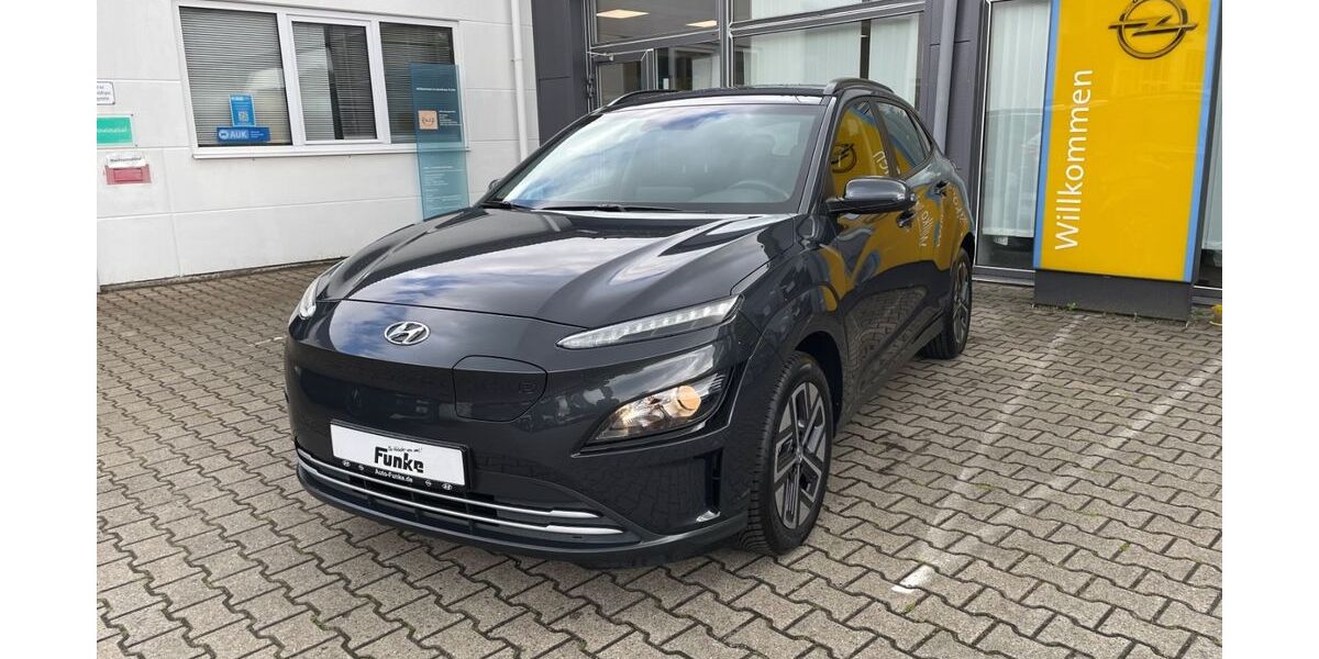 Hyundai KONA Elektro 41.773 km 19.940 &euro; Ahlen 59229