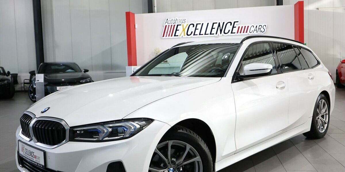 BMW 318d Touring SPORT WHITE & BROWN / CURVED+HUD 114.000 km 26.555 &euro; Hamm 59077