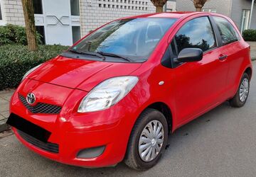Toyota Yaris 297.410 km 990 &euro; Münster 48145