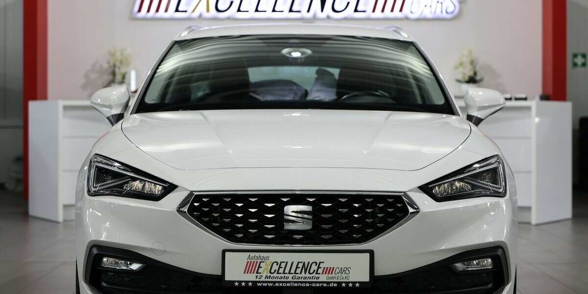 Seat Leon ST 2.0 TDI DSG XCELLENCE / LEDER / ACC+LANE 75.000 km 18.991 &euro; Hamm 59077