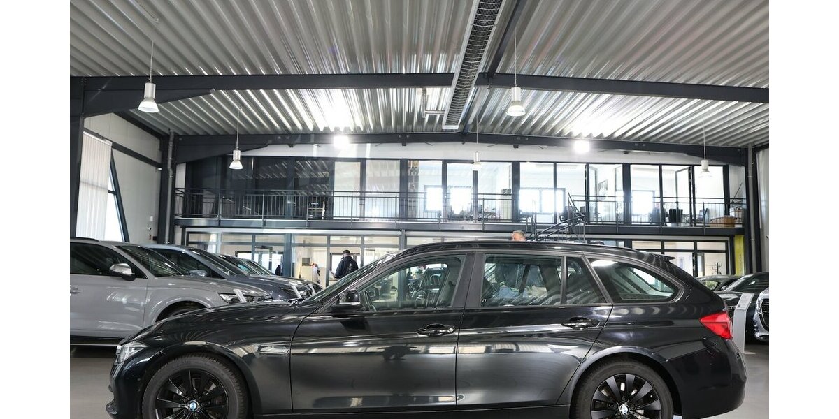 BMW 330d Touring xDrive Advantage / LED, HEAD-UP 227.000 km 13.402 &euro; Hamm 59077