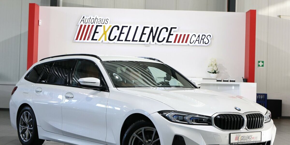 BMW 318d Touring SPORT WHITE & BROWN / CURVED+HUD 114.000 km 26.555 &euro; Hamm 59077