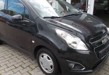 Chevrolet Spark 68.730 km 4.900 &euro; Unna 59425