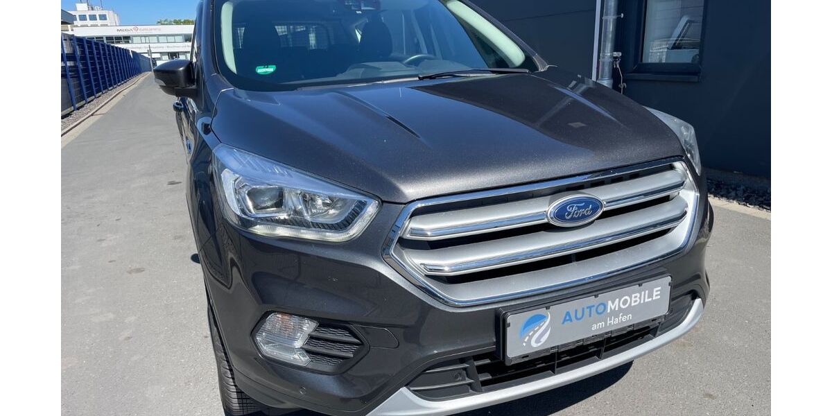 Ford Kuga 87.000 km 17.990 &euro; Münster 48155
