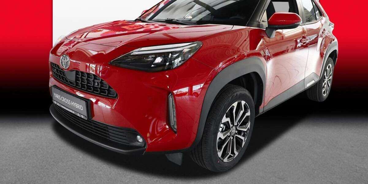 Toyota Yaris Cross 2.005 km 28.333 &euro; Kamen 59174