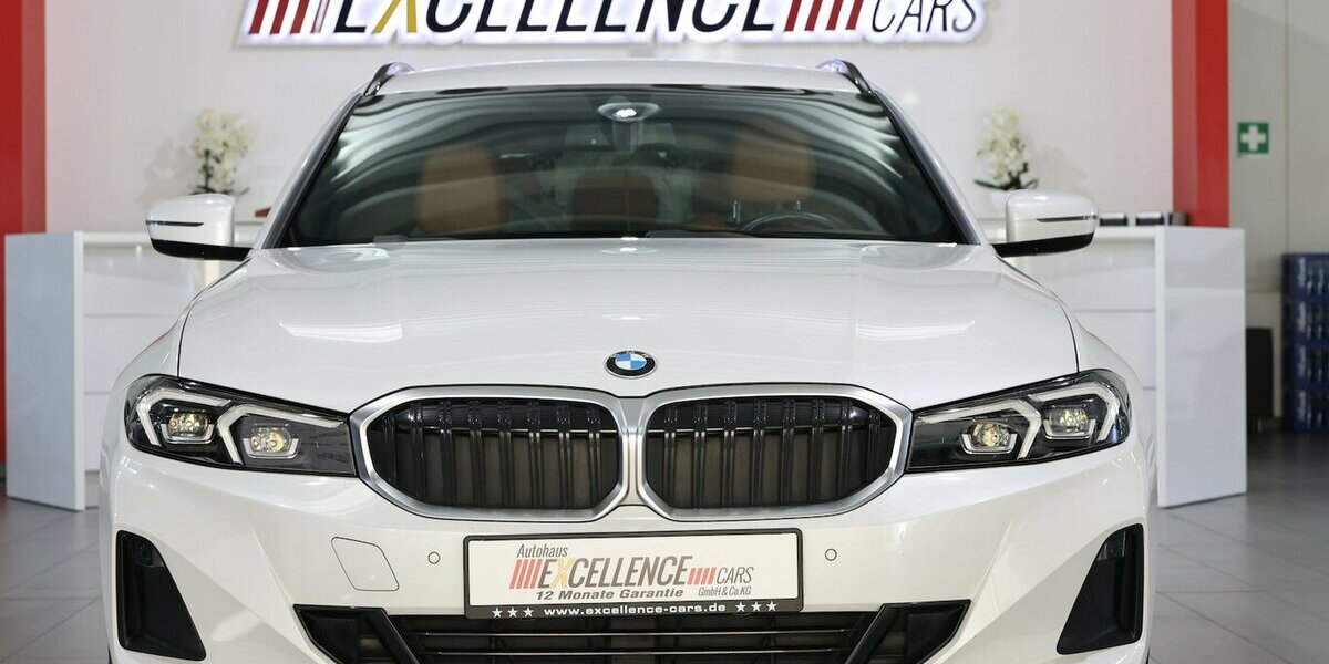 BMW 318d Touring SPORT WHITE & BROWN / CURCED, LED 100.000 km 25.883 &euro; Hamm 59077