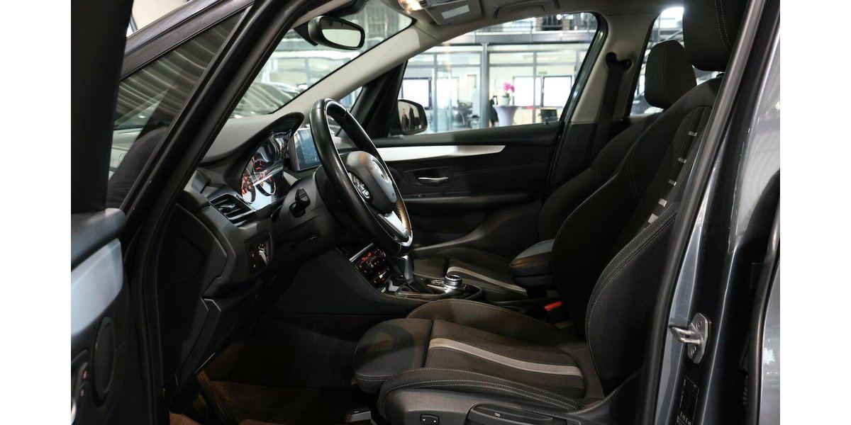 BMW 218 Active Tourer d Advantage BUSINESS LED,NAVI+ 158.000 km 12.555 &euro; Hamm 59077