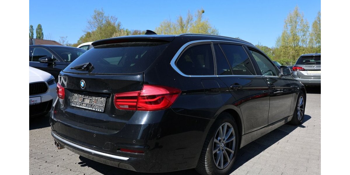 BMW 320d Touring Efficient Dynamics Advantage LED 336.000 km 6.202 &euro; Hamm 59077