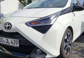 Toyota Aygo (X) 85.000 km 9.299 &euro; Bergkamen 59192