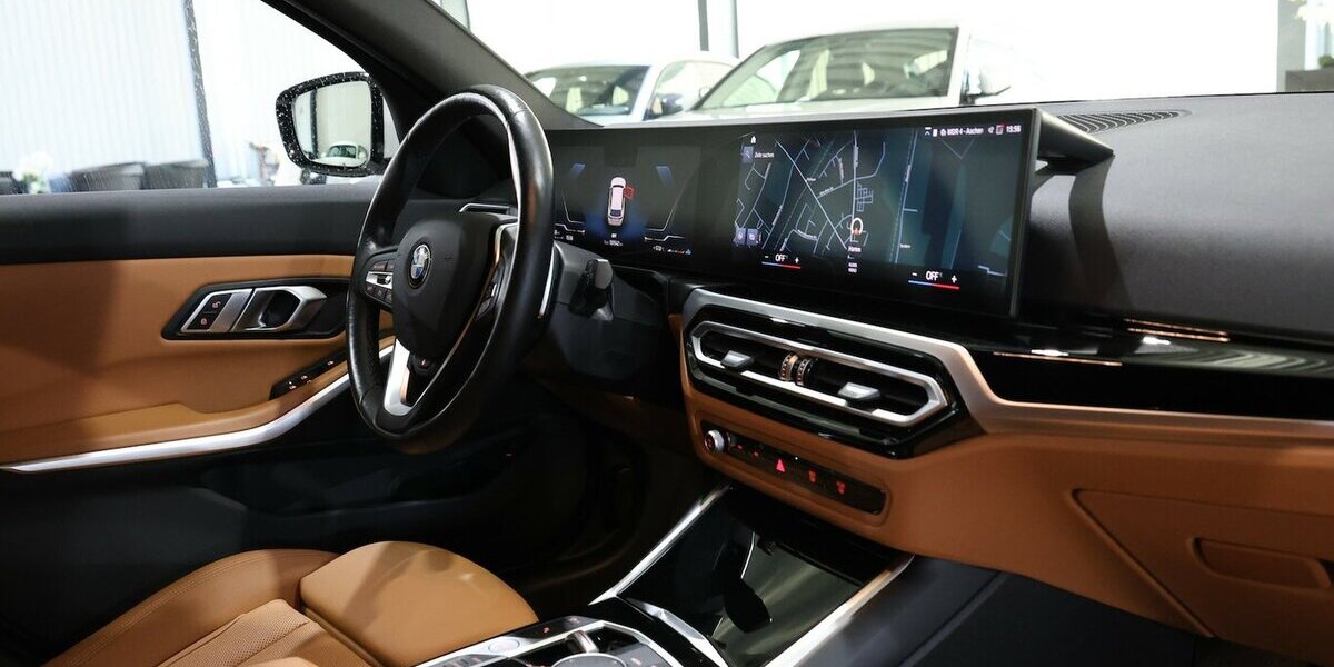 BMW 318d Touring SPORT WHITE & BROWN / CURCED, LED 100.000 km 25.883 &euro; Hamm 59077