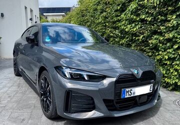 BMW i4 3.600 km 62.555 &euro; Münster 48161