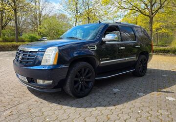 Cadillac Escalade 256.000 km 12.750 &euro; Sendenhorst 48324