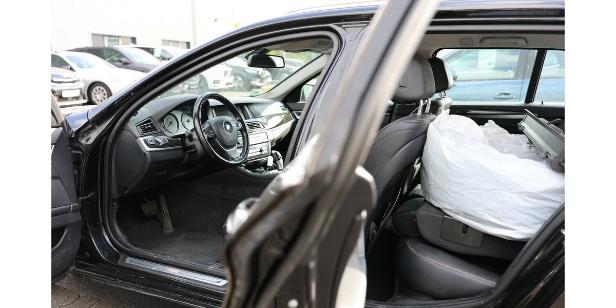 BMW 520d Touring BUSINESS LUXURY / LEDER, XENON 230.000 km 9.902 &euro; Hamm 59077