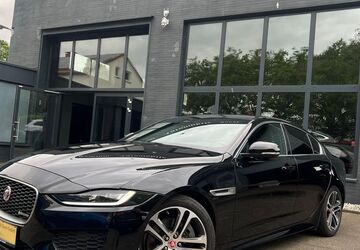 Jaguar XE 43.100 km 28.500 &euro; Soest 59494