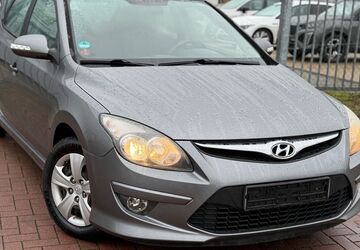 Hyundai i30 200.000 km 3.080 &euro; Selm 59379