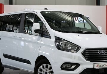 Ford Tourneo Custom 2.0 TDCI 320 L1 / 8-SITZER / NAVI 119.000 km 28.998 &euro; Hamm 59077