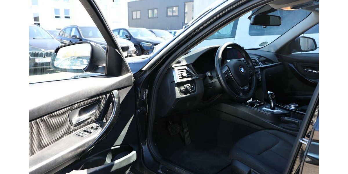 BMW 320d Touring Efficient Dynamics Advantage LED 336.000 km 6.202 &euro; Hamm 59077