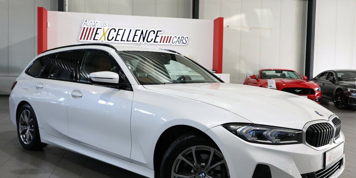 BMW 318d Touring SPORT WHITE & BROWN / CURVED+HUD 114.000 km 26.555 &euro; Hamm 59077