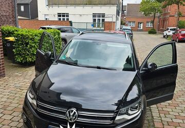 VW Tiguan 146.500 km 8.950 &euro; Ahlen 59227