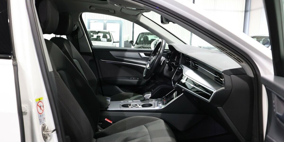 Audi A6 Avant 35 TDI BUSINESS WHITE / PANORAMA,VC,LED 107.000 km 24.996 &euro; Hamm 59077