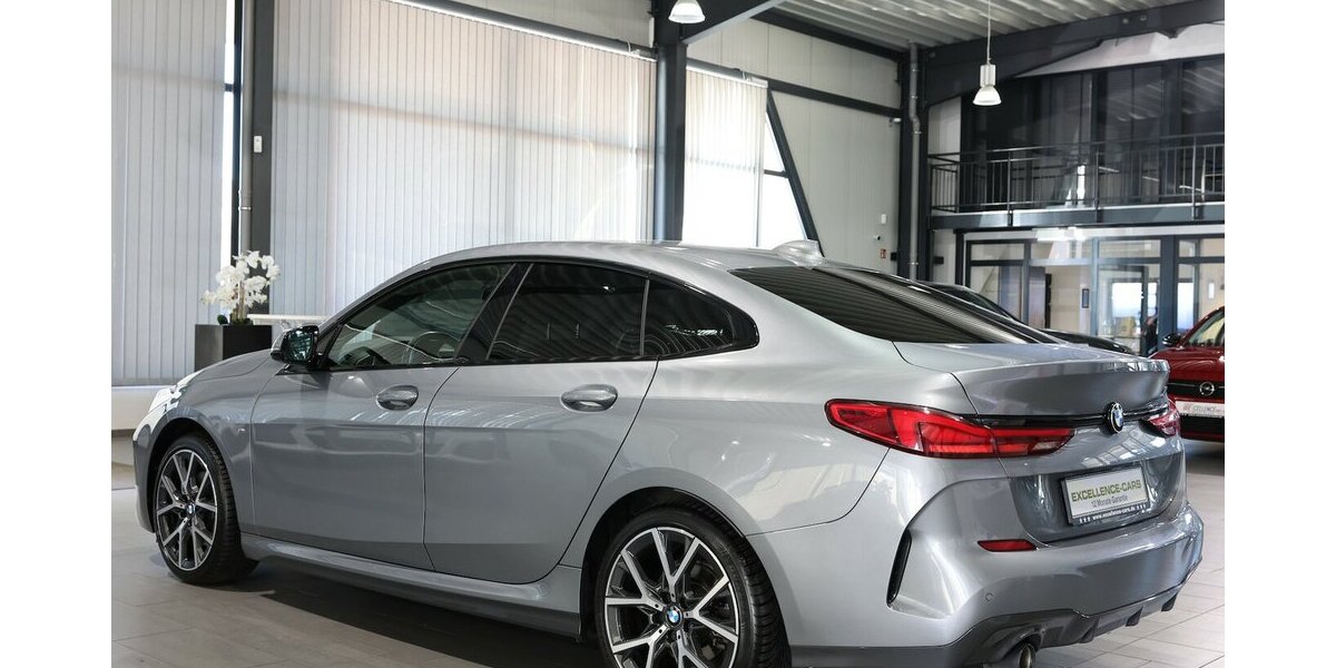 BMW 218 Gran Coupe i M-SPORT SHADOW / LIVE-COCKPIT 39.000 km 23.111 &euro; Hamm 59077