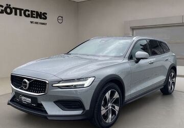 Volvo V60 Cross Country 22.820 km 42.290 &euro; Soest 59494
